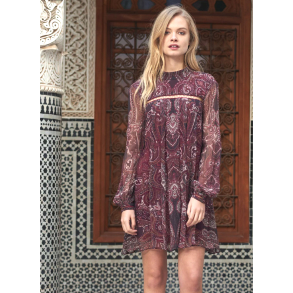 TJD The Jet Set Diaries Paisley Mini Cut out Back Chiffon sz 8